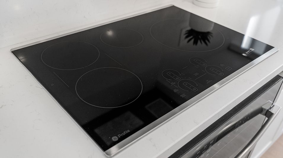 Sierra Crest The Groves EI Cooktop F1