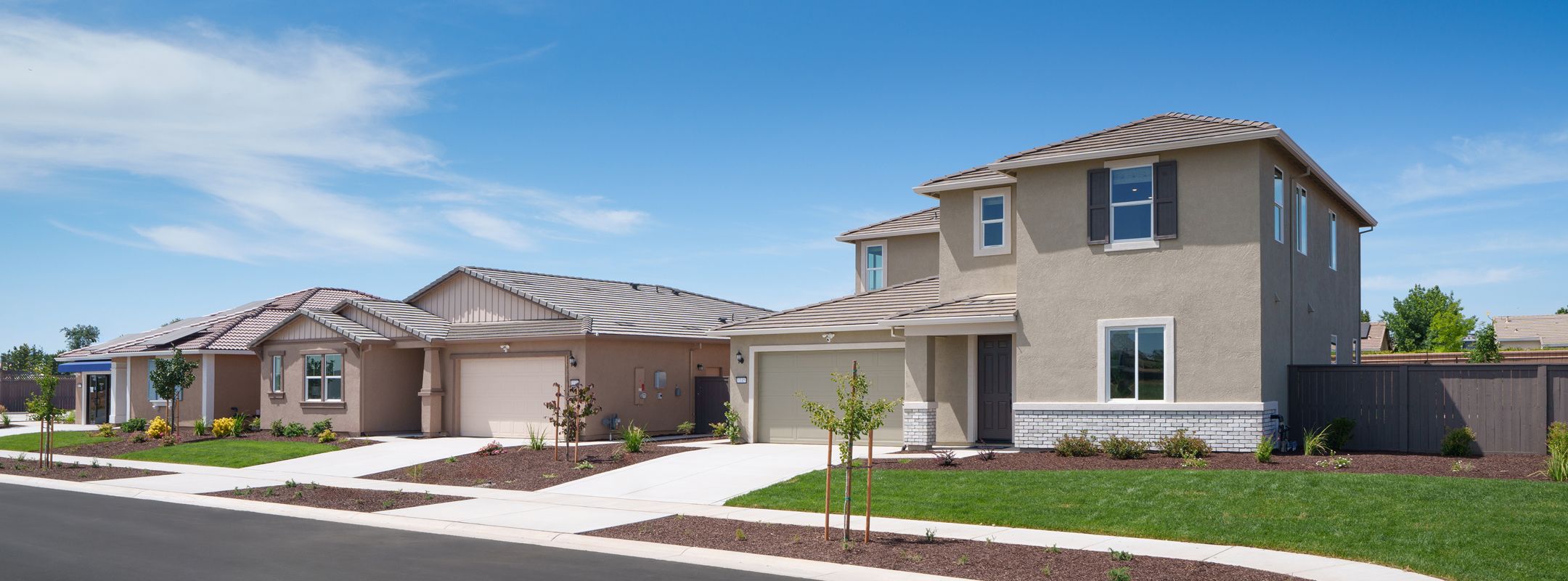 Pembrook Rio Del Oro Streetscape