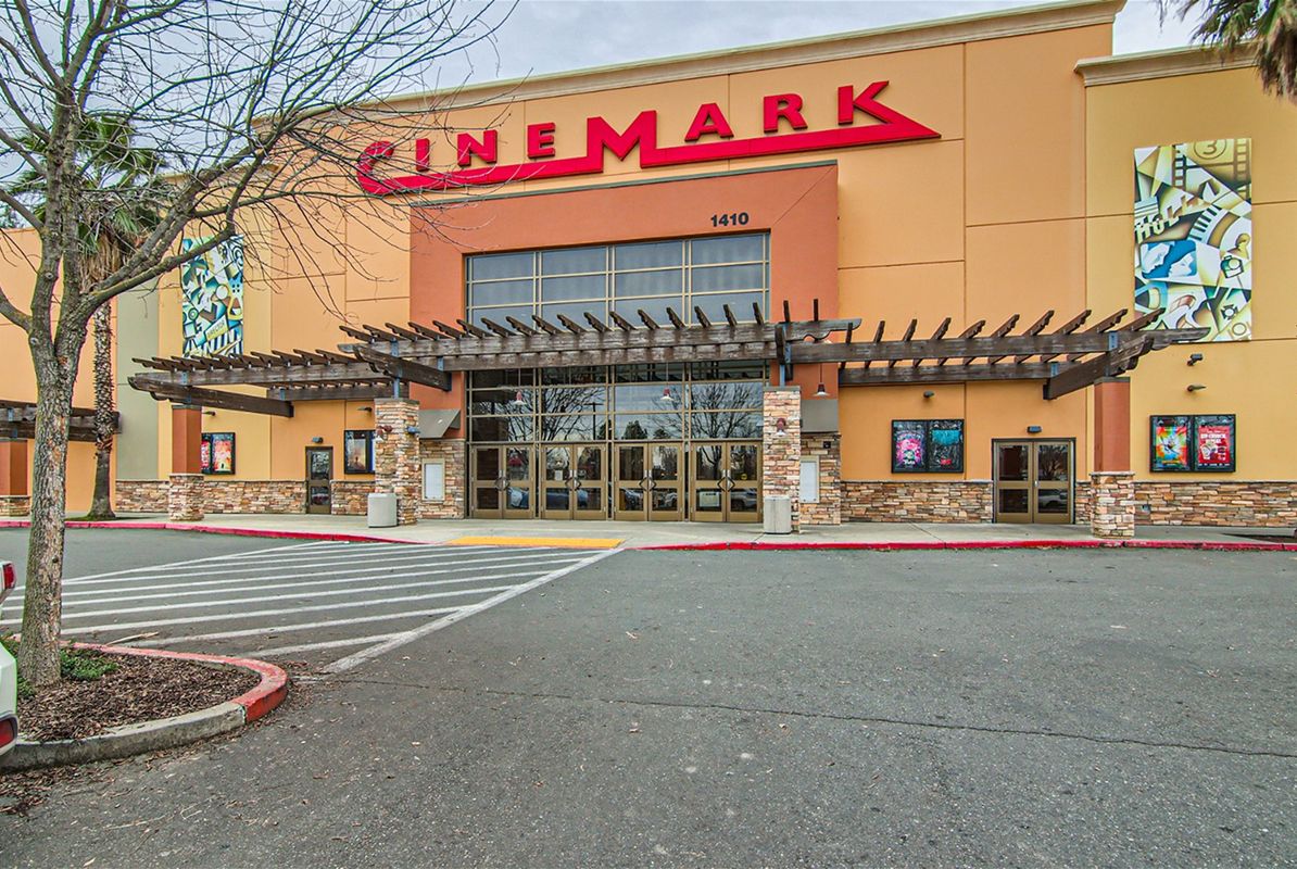 Yuba City Cinemark