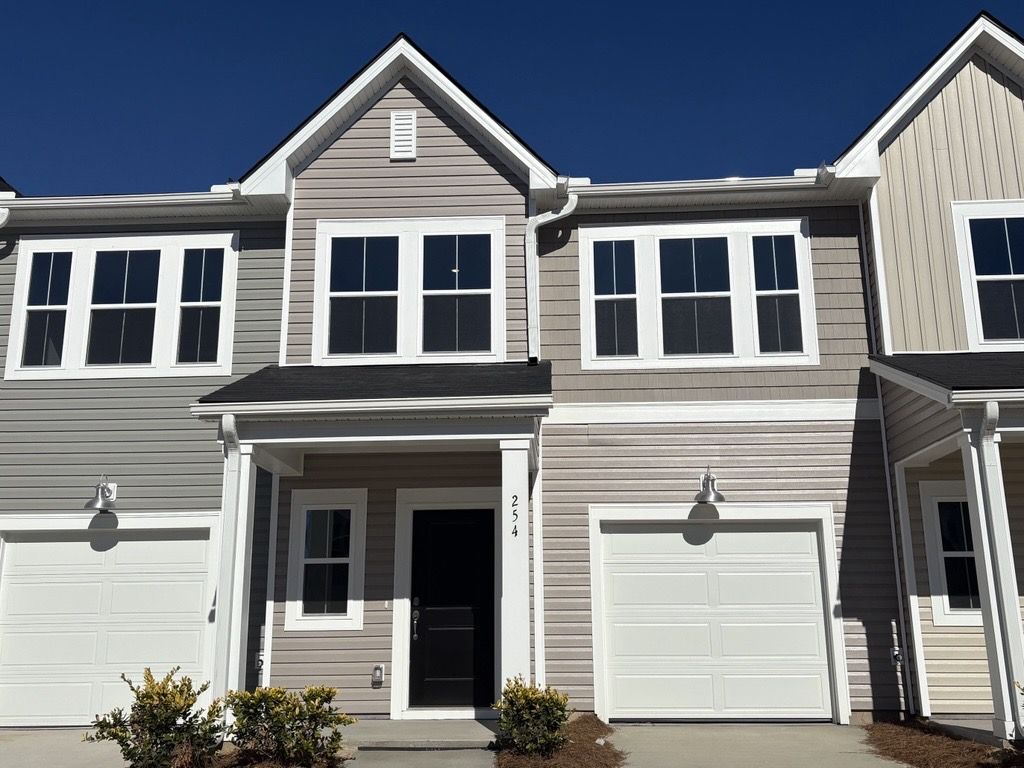 254 AGRARIAN AVE (FINN)