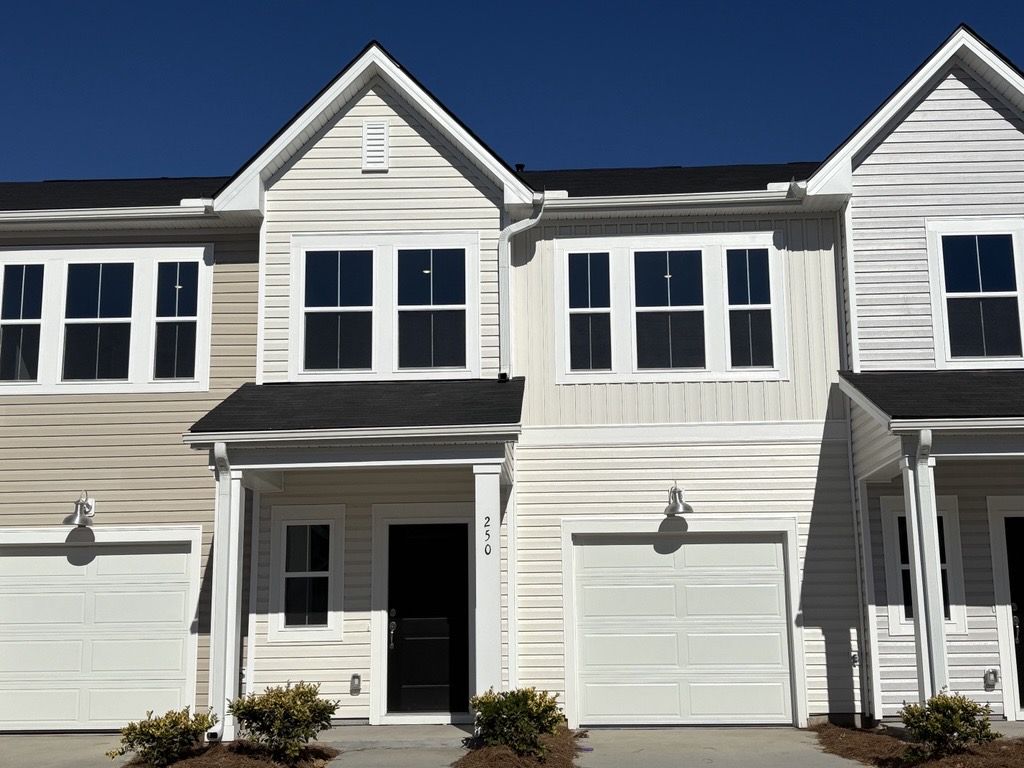 250 AGRARIAN AVE (FINN)