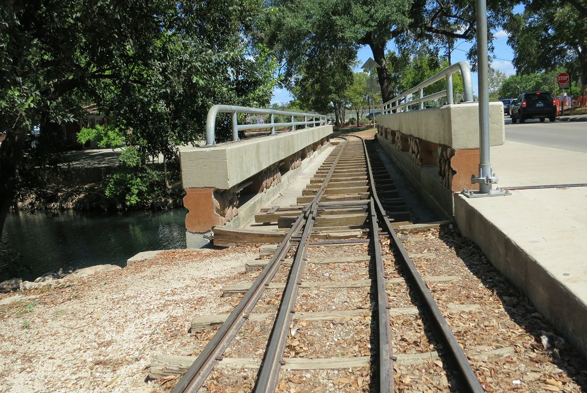 New Braunfels Landa Park Train Tracks Photoshoot 012126