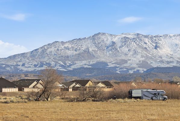 Minden Mountain Views