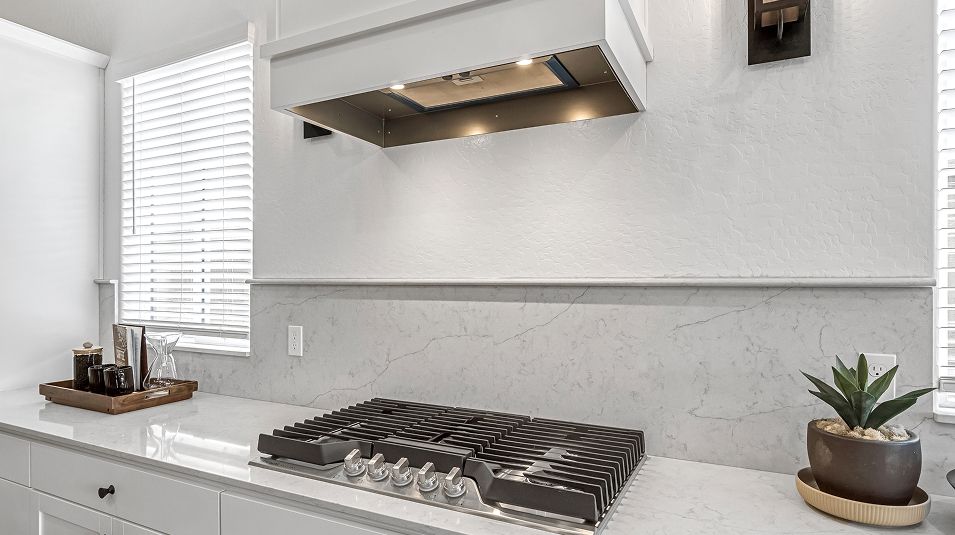 Skye Riverstone EI Cooktop