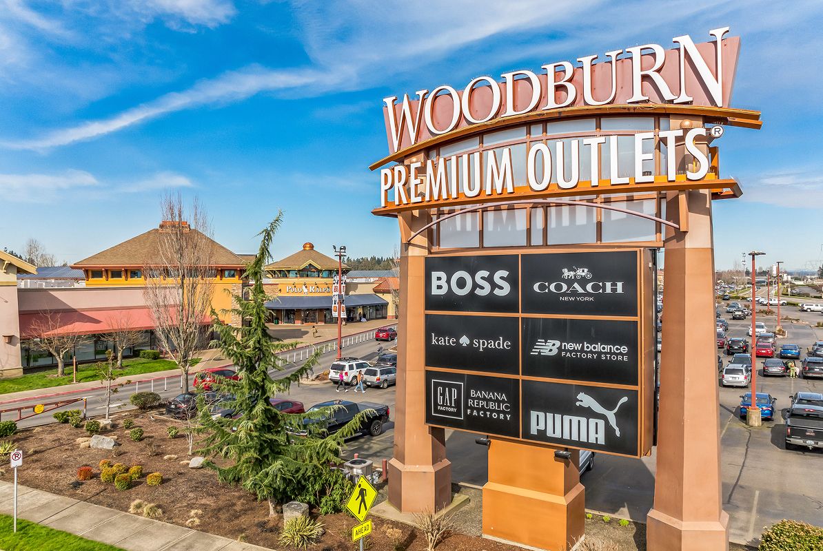 Woodburn Woodburn Premium Outlets