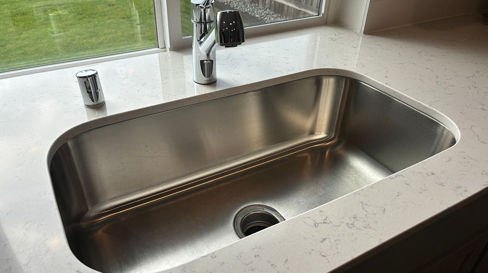 Classic Series Wyndham Highlands EI Kitchen Sink