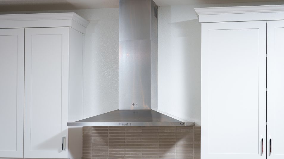 Links Sierra View EI Hood F1