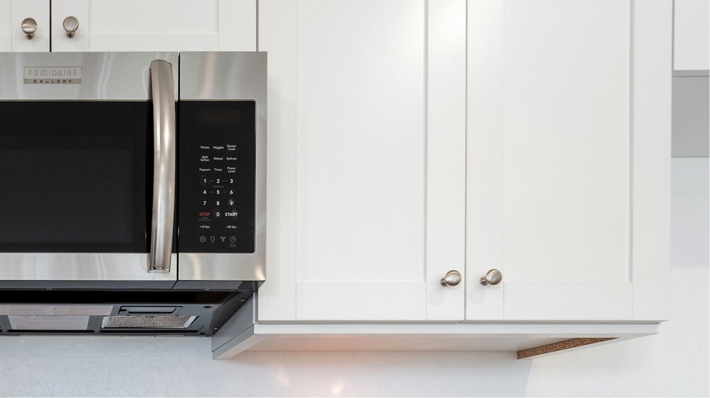 Treasures Sterling Acres EI Microwave