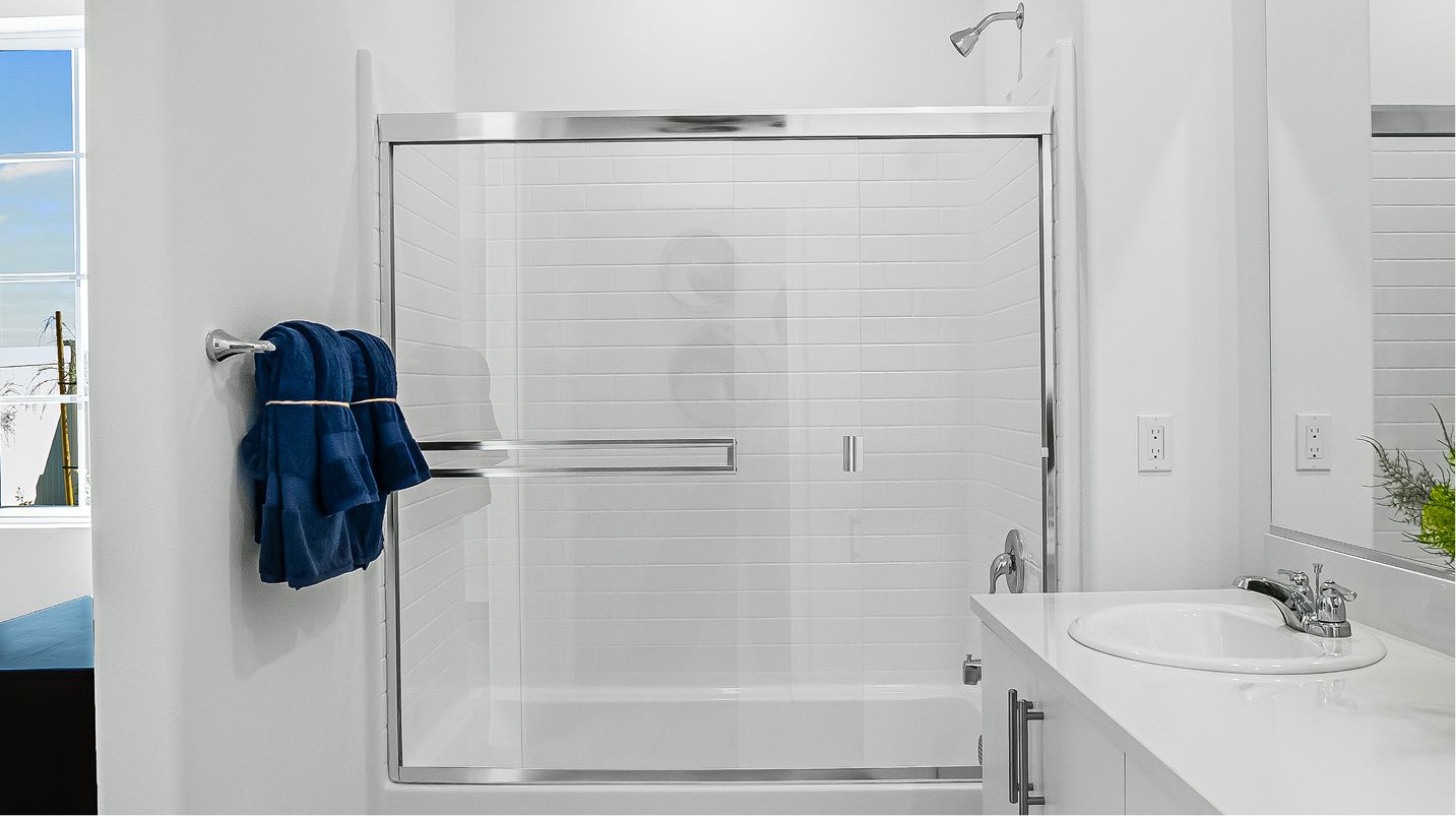 Journey Silverwood Res1 Owners Bath 2of2