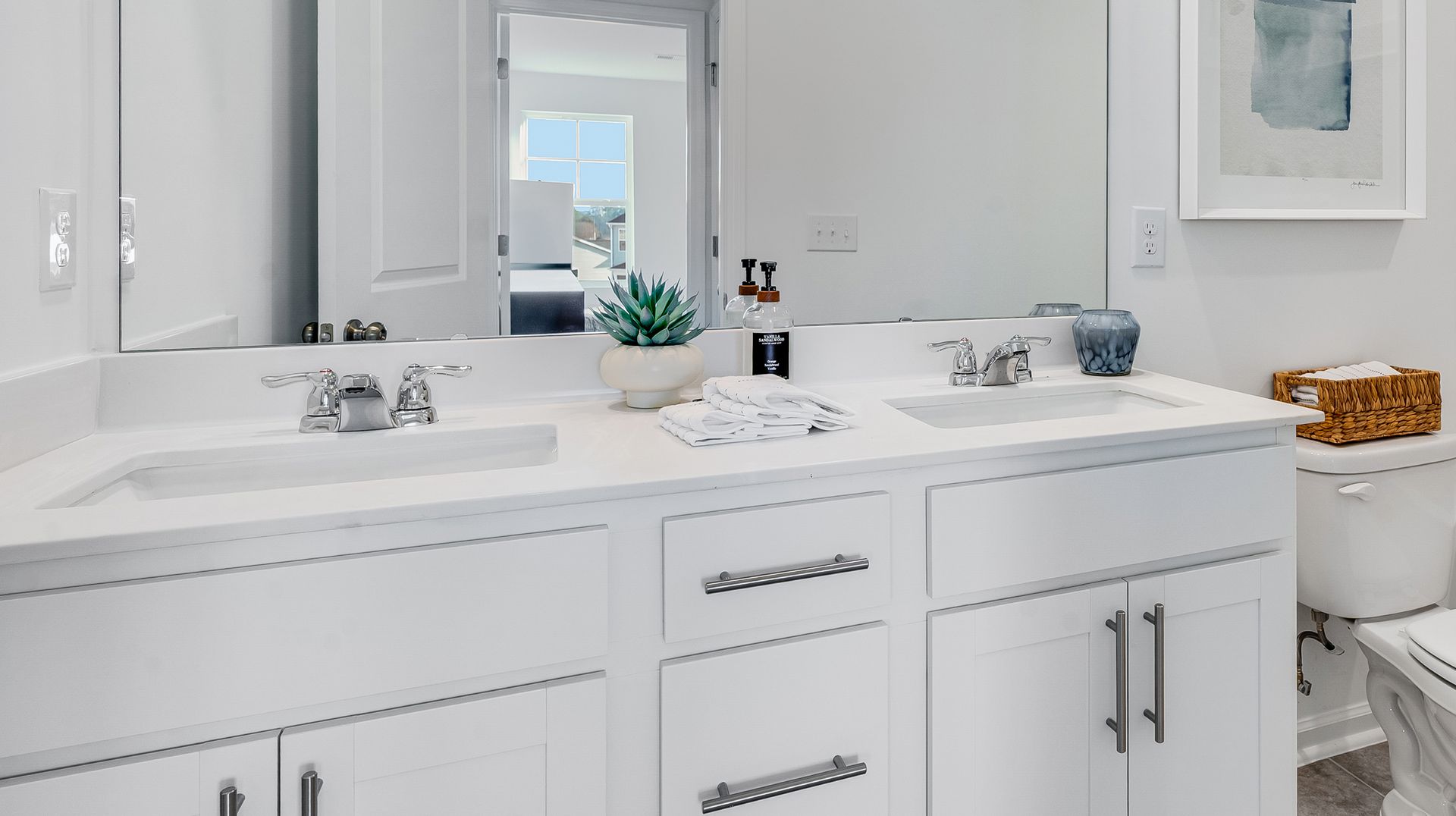 1781 Carson II Owners Bath 2of2