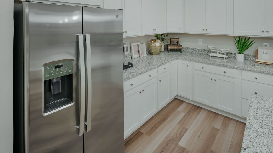 NVH Mountain Laurel Collection Shenandoah Springs EI Refridgerator F1