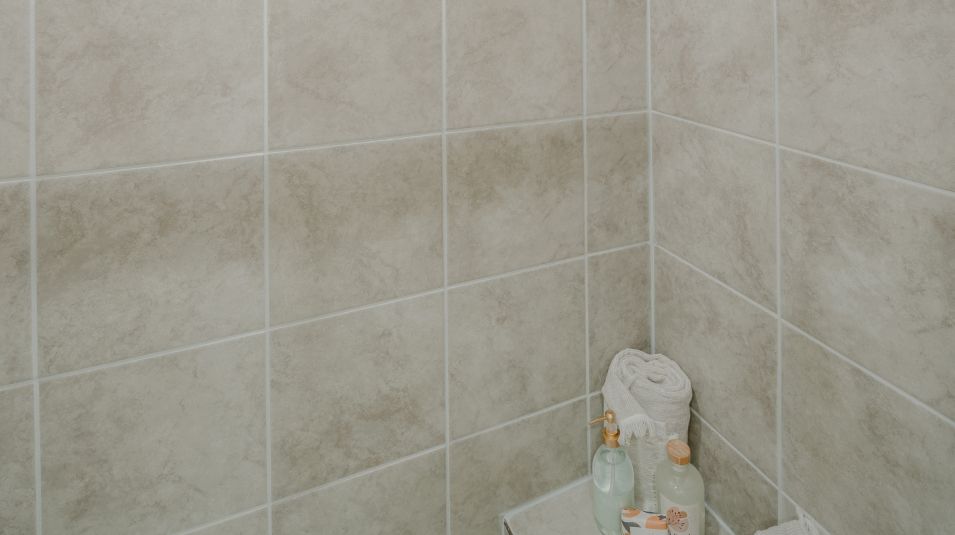 NVH Mountain Laurel Collection Shenandoah Springs EI Shower Tile F2