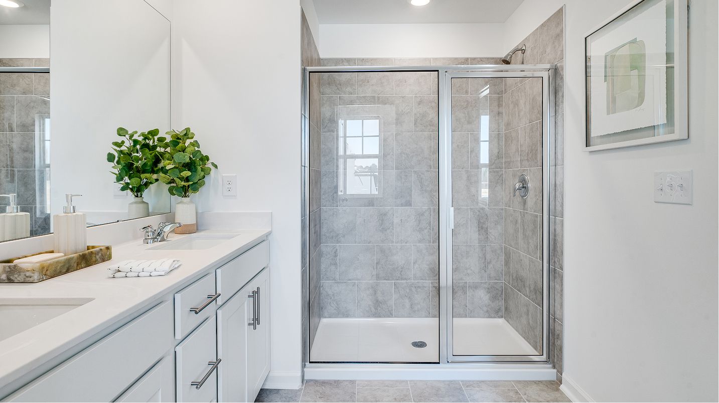 1781 Carson II Owners Bath 1of2