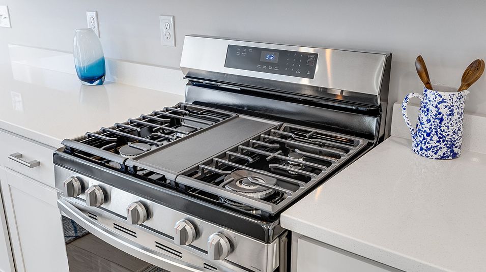 Highlands Trail EI Kitchen Stove