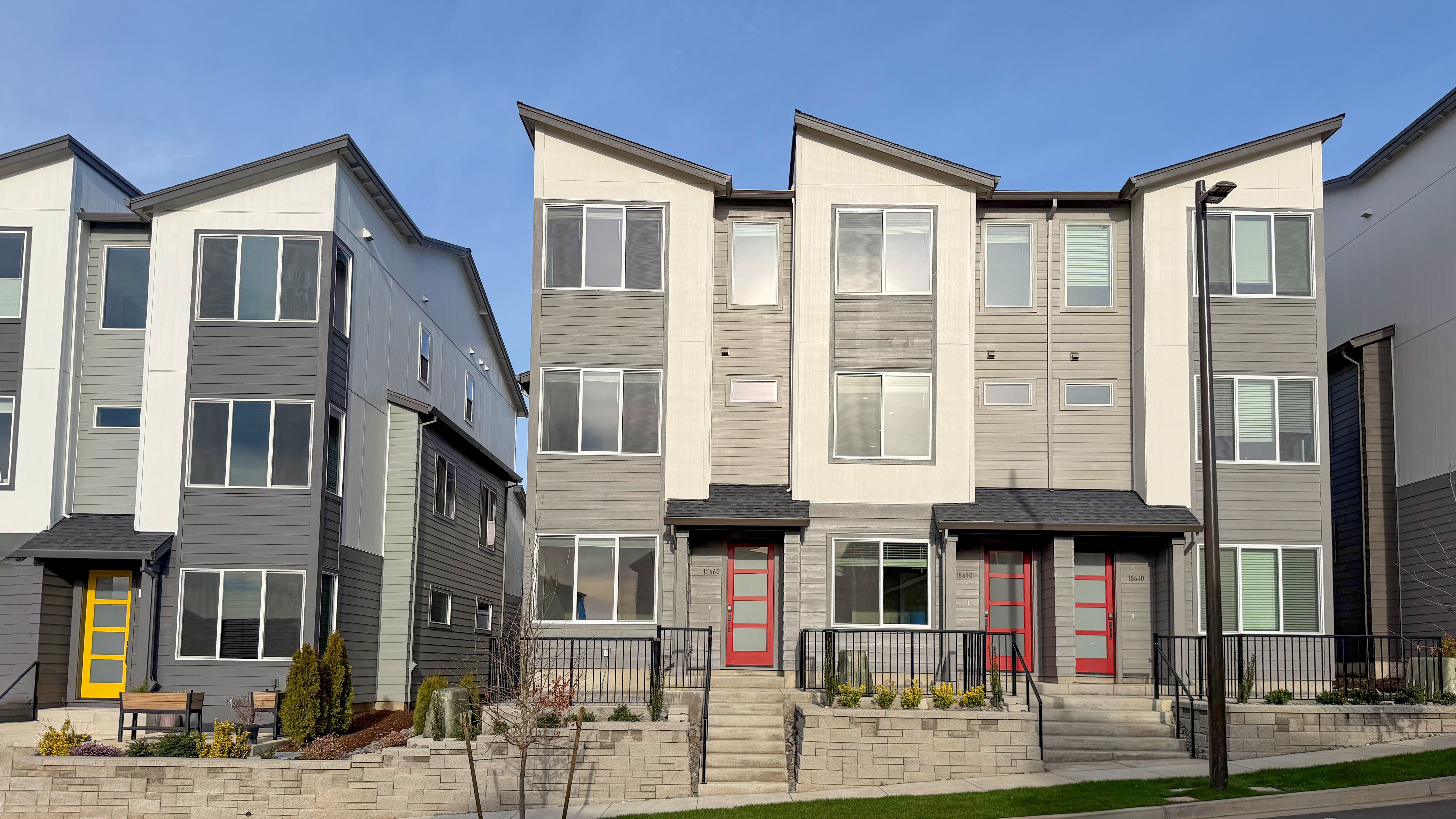 Bella - Scholls Heights: Beaverton, Oregon - Lennar