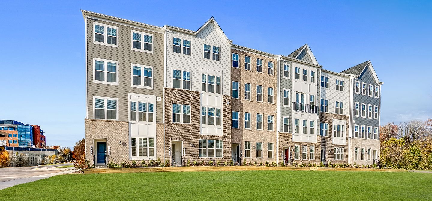 Ashberry Streetscape 6of9