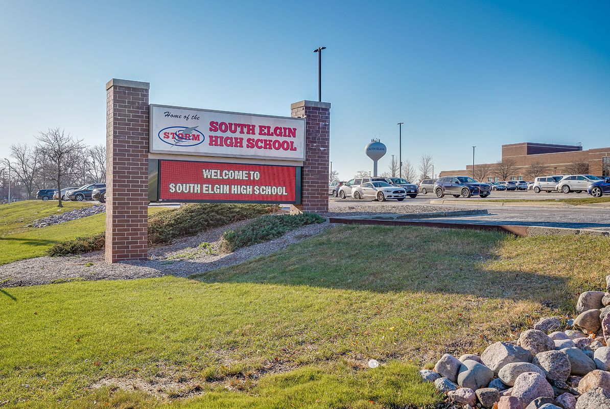 Chicago South Elgin South Elgin High School 2of2
