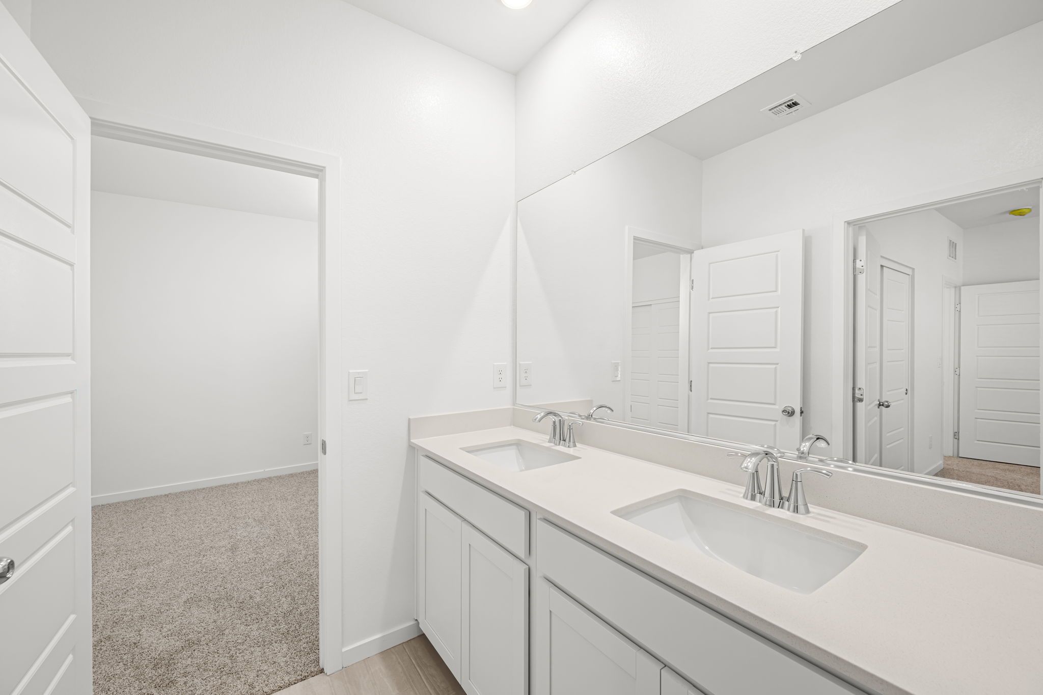 21 web or mls Lennar  8379 W  Rochelle Ave 21