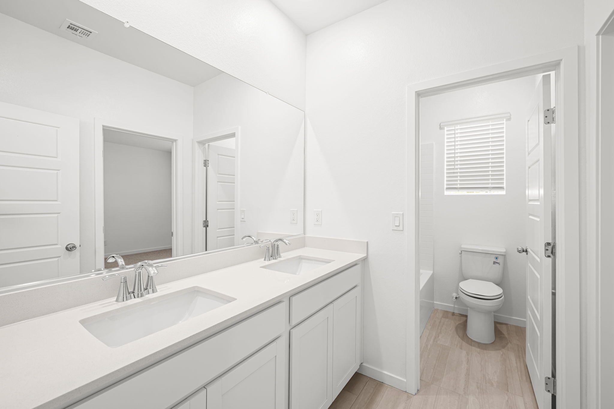 22 web or mls Lennar  8379 W  Rochelle Ave 22