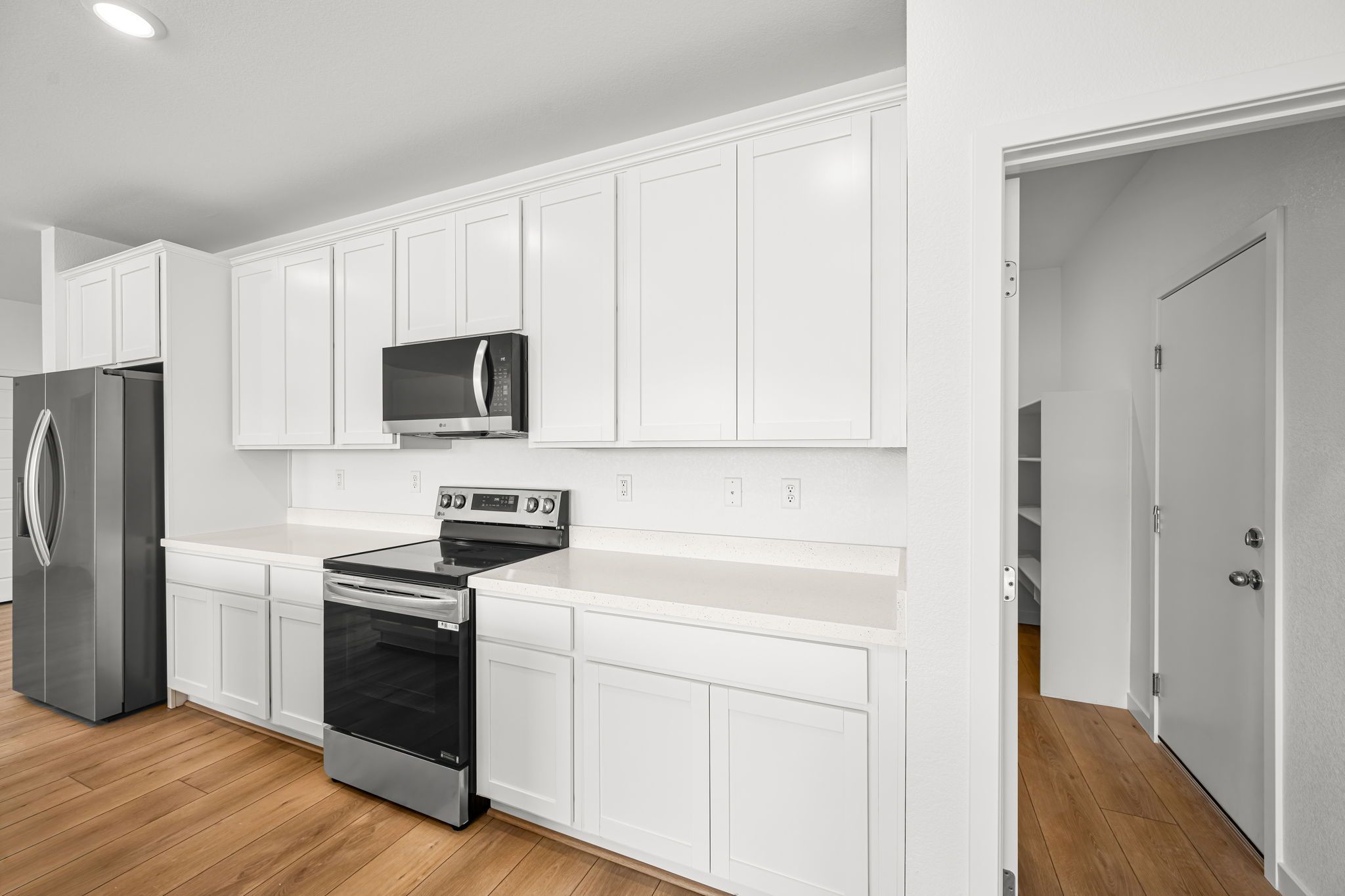 9 web or mls Lennar   287 Sam Way  09