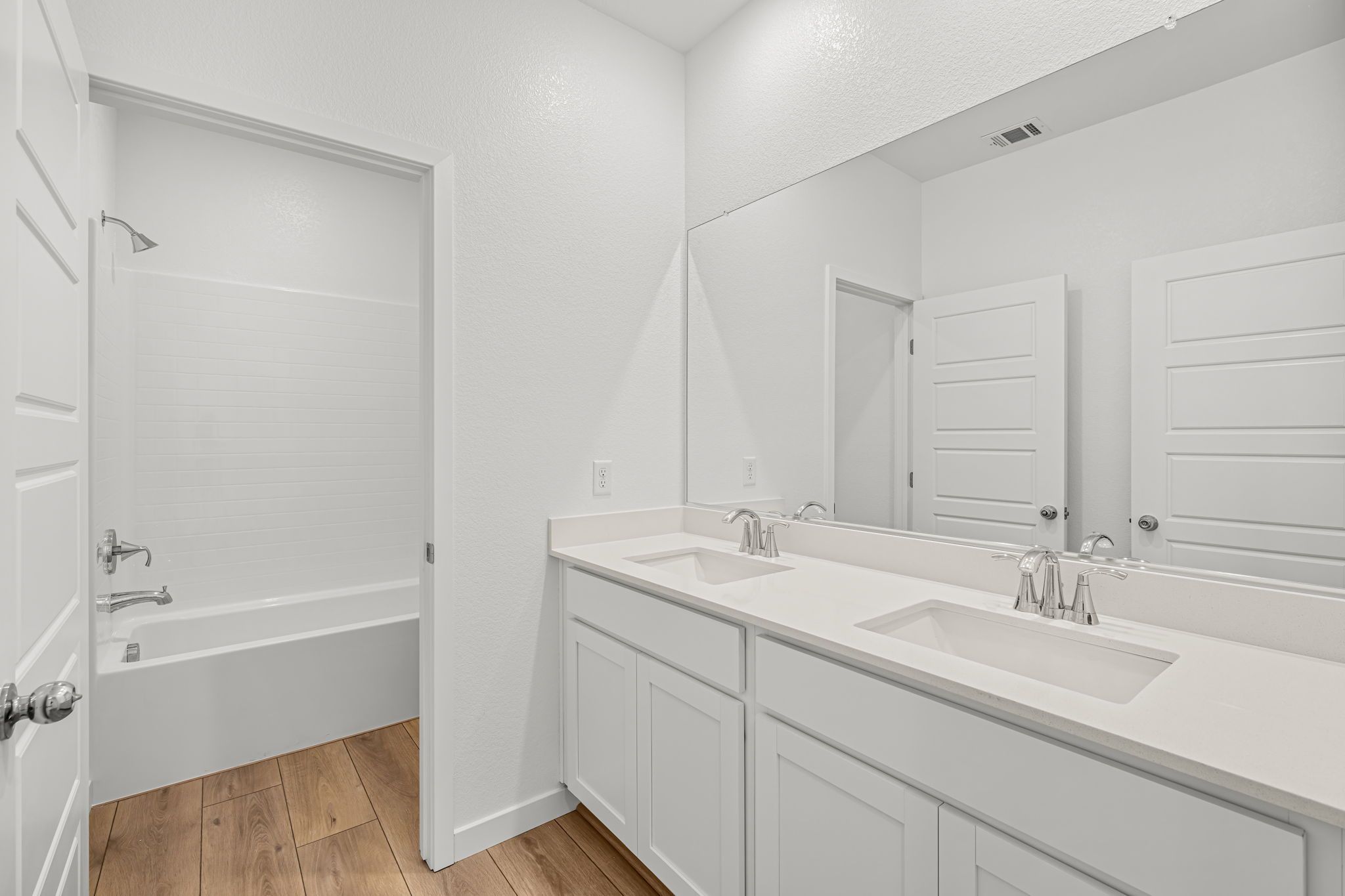 19 web or mls Lennar   287 Sam Way  19