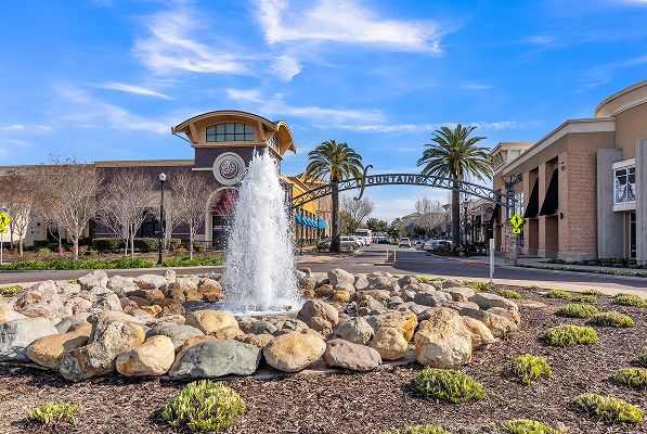 Roseville Fountains