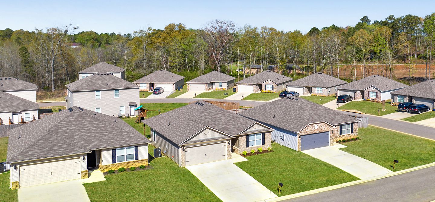 Deer Creek Aerial Streetscape