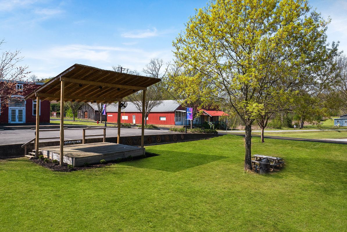 Lincoln Downtown 1of2