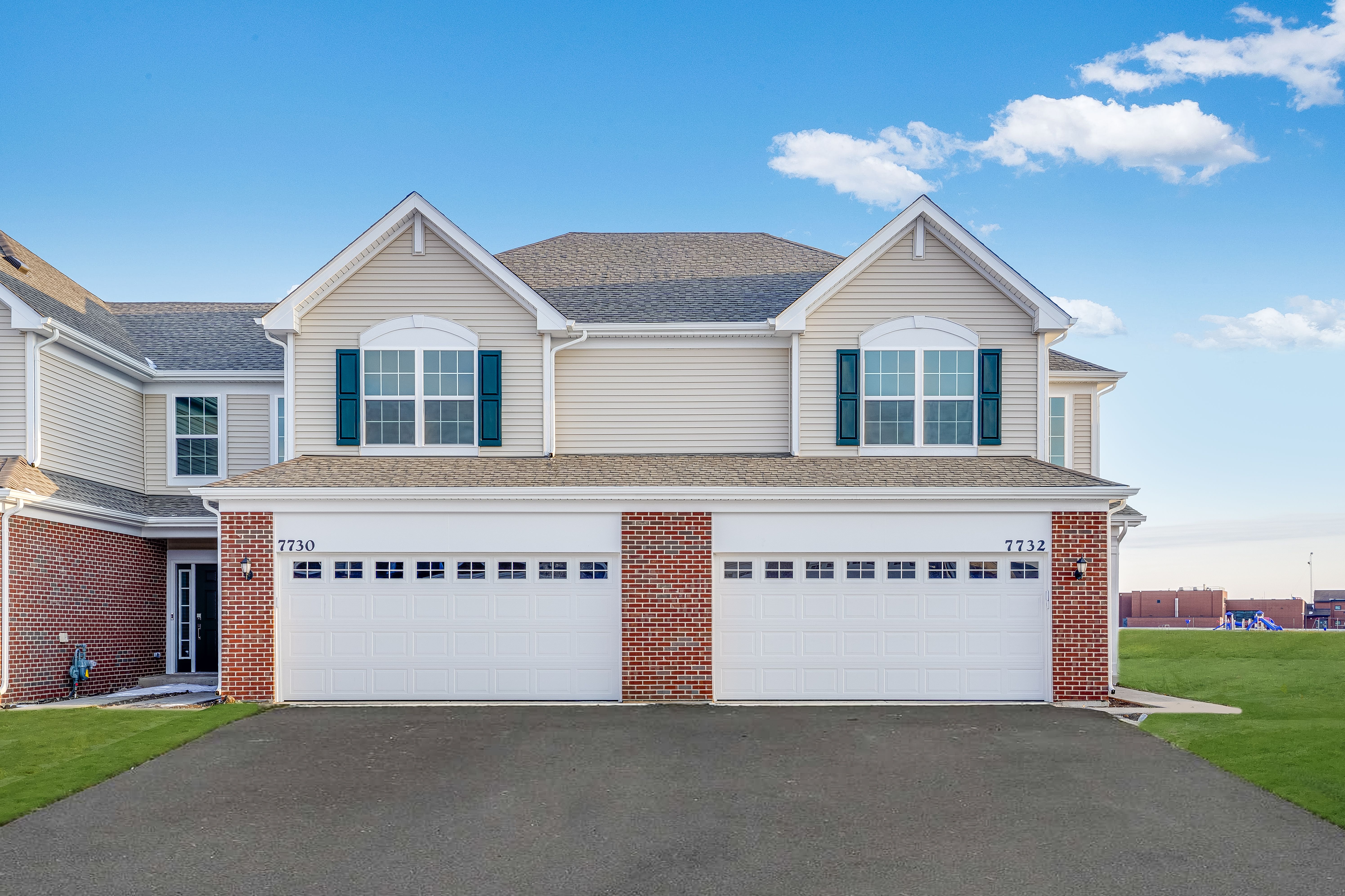 Courtney II - Lakewood Prairie - Townhomes: Joliet, Illinois - Lennar