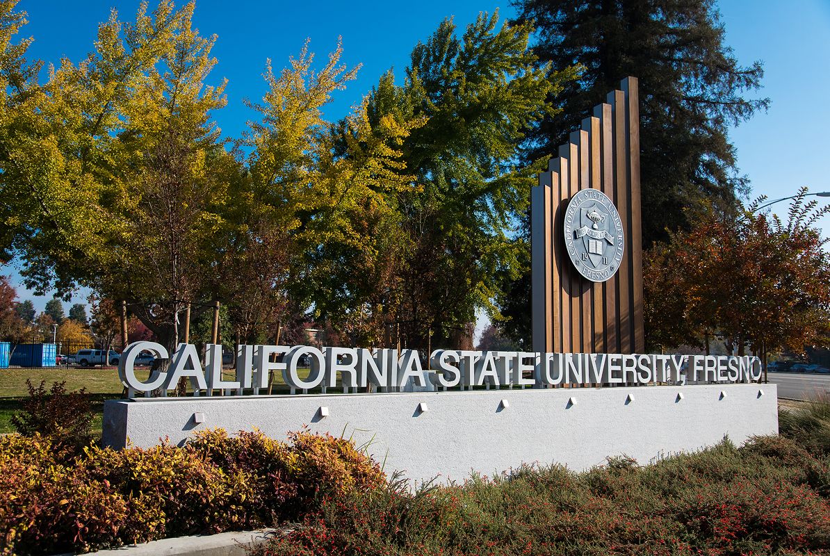 Fresno Cal State Fresno Sign Photoshoot
