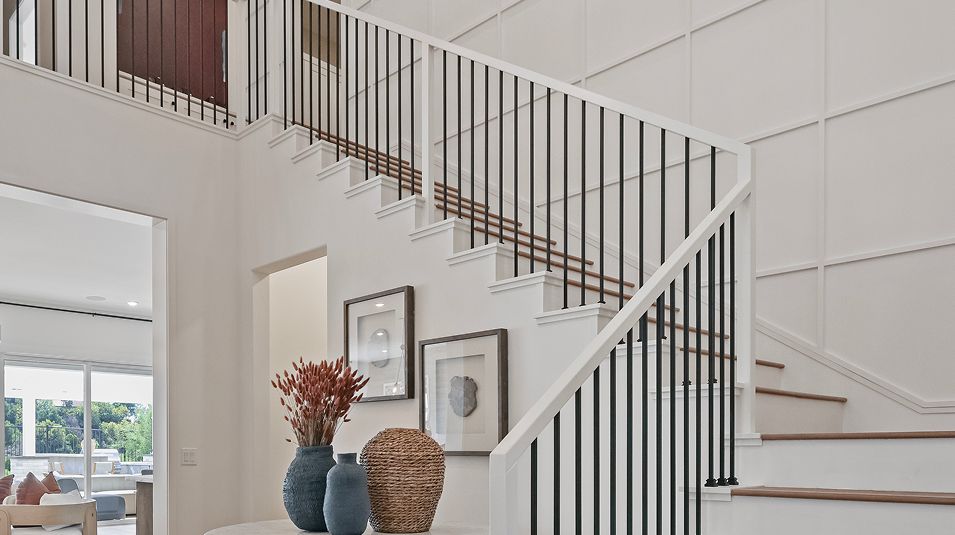 Cielo Vista Res3 Stairs 1of4 F1