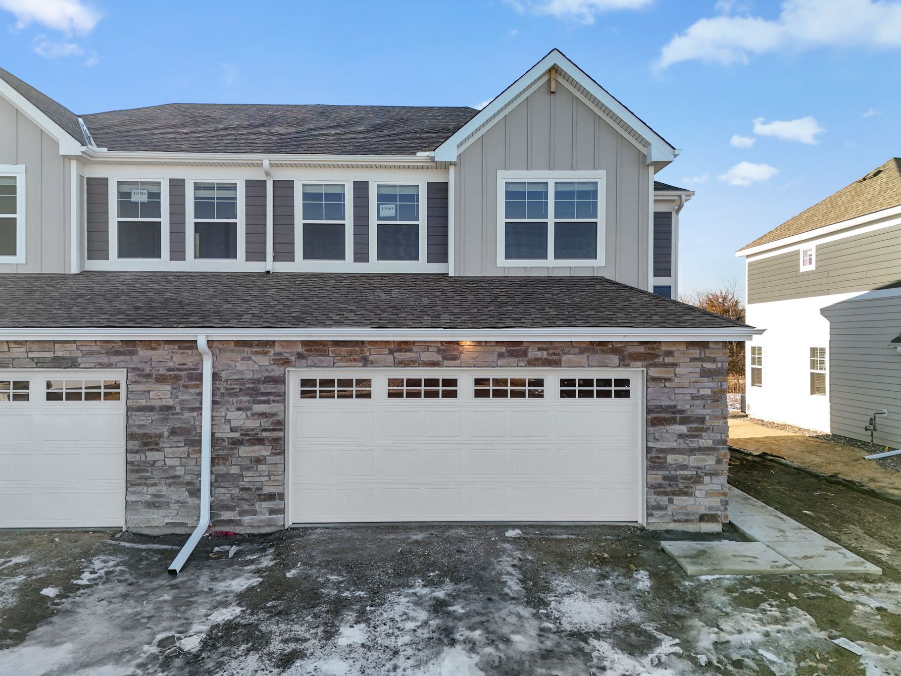 11064 203rd Street W (Columbia)