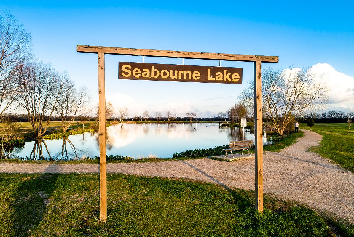 Rosenberg Seabourne Creek Nature Park Pond 090825