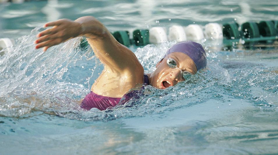 N Pic Activities Water Swimming Woman Freestyle