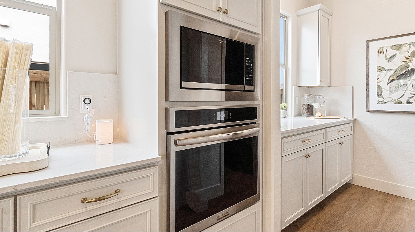 Grand Ranch Heritage Grove EI Oven
