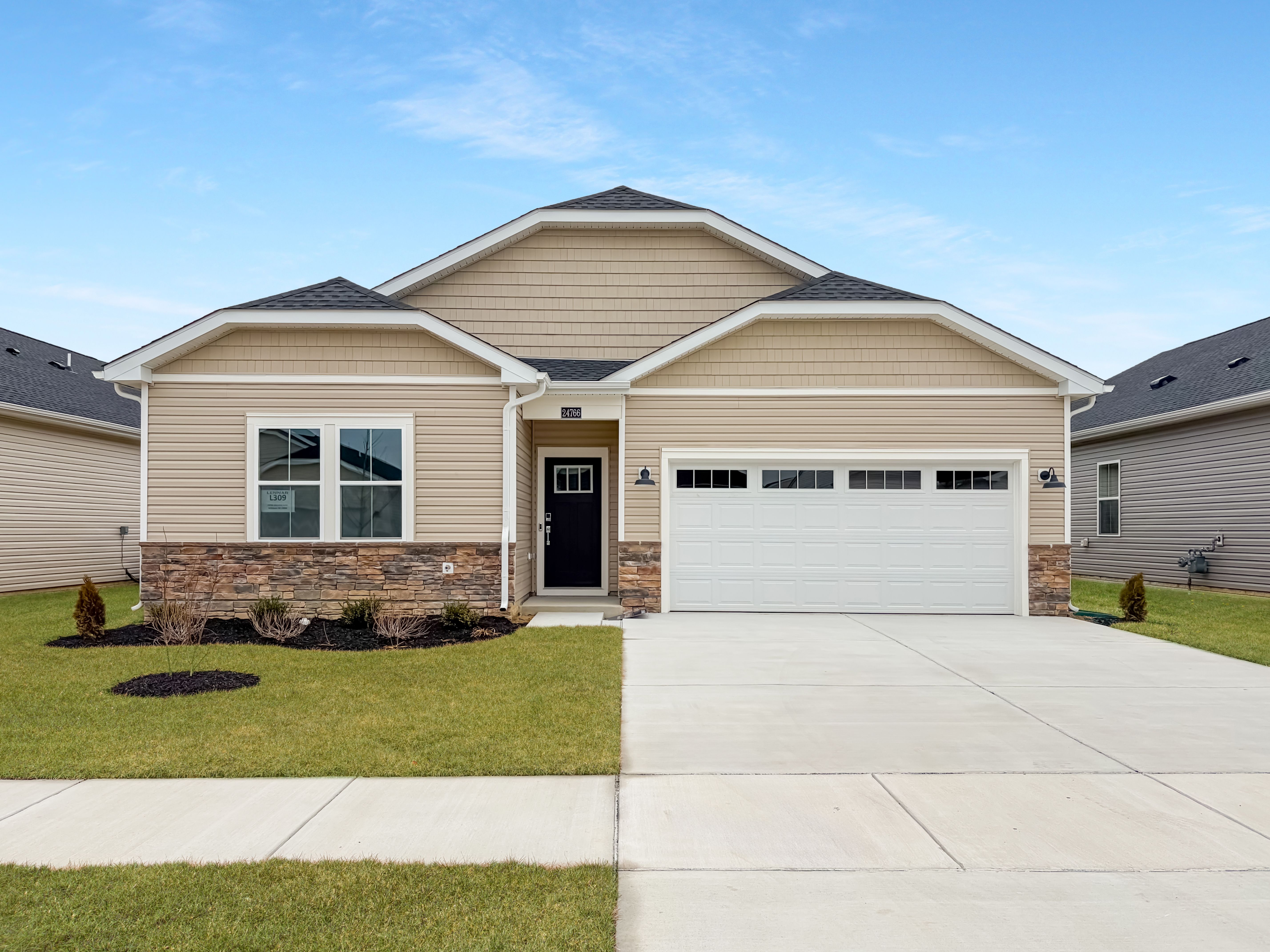 Guilford slab - Plantation Lakes - South Shore Manor: Millsboro, Delaware - Lennar