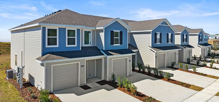 Grandview Townhomes Overlook Townhomes Streetscape 1of2 2 20 26
