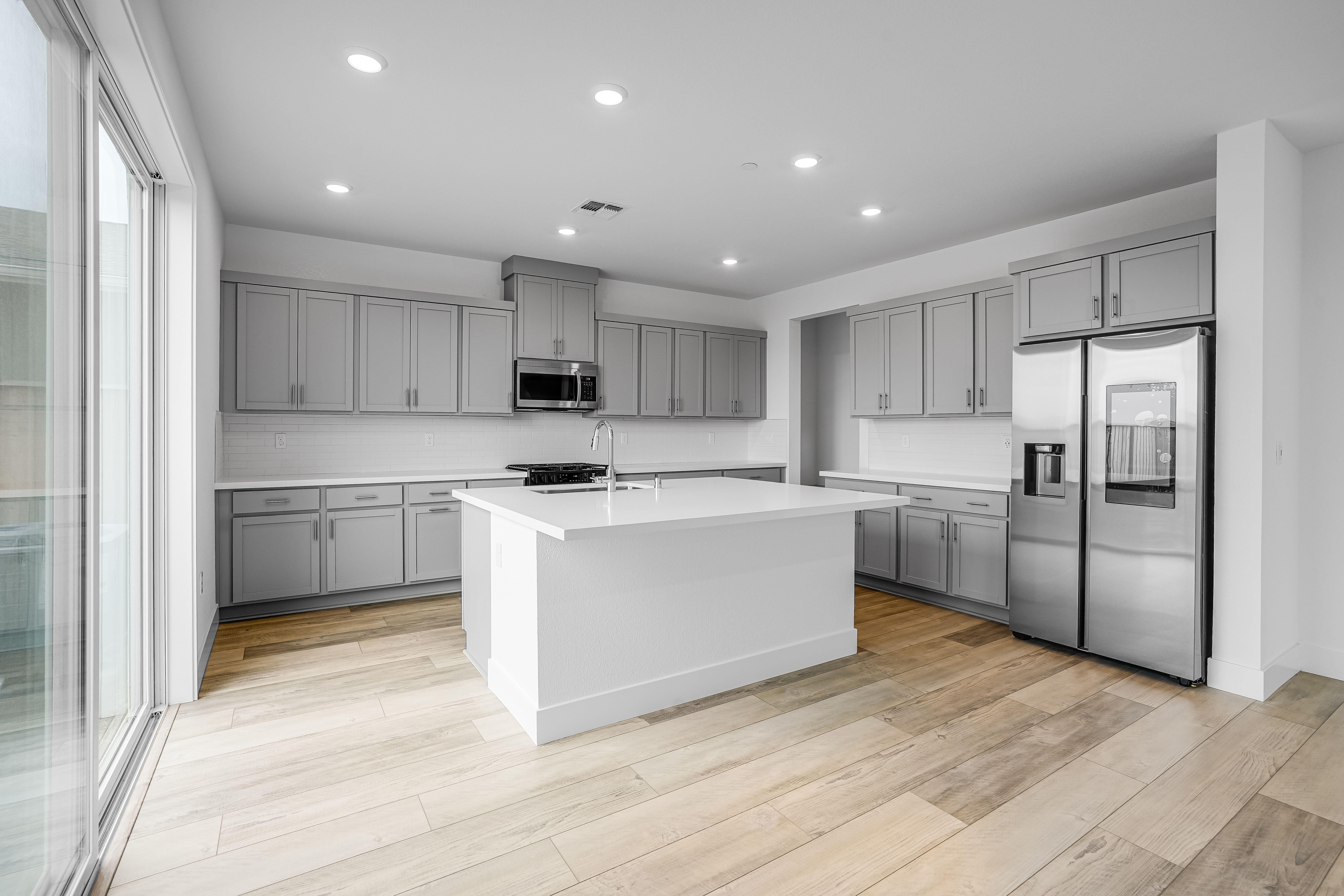 2657 Dashwood Street (Residence 2)