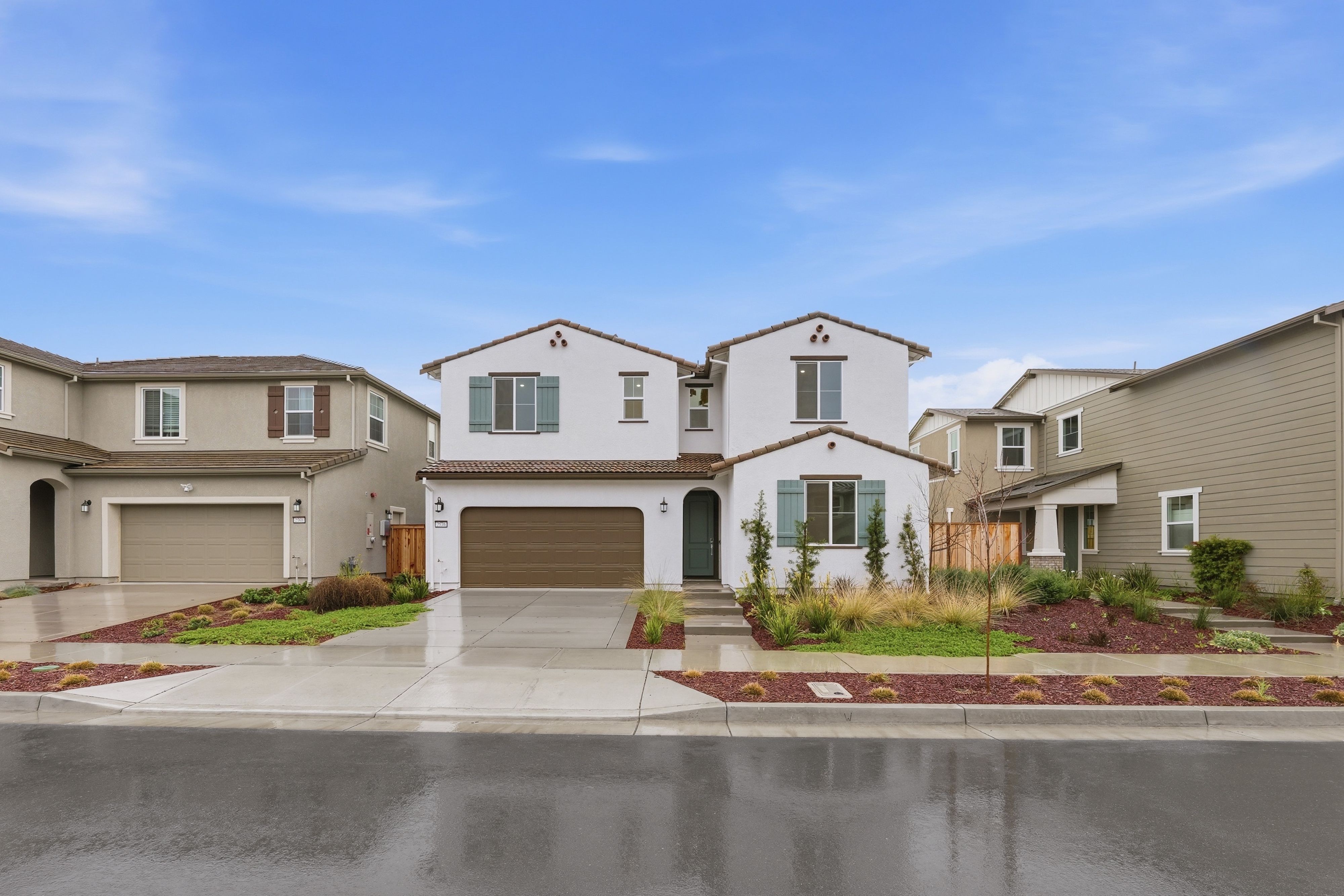 2576 Beckett Street (Residence 2)