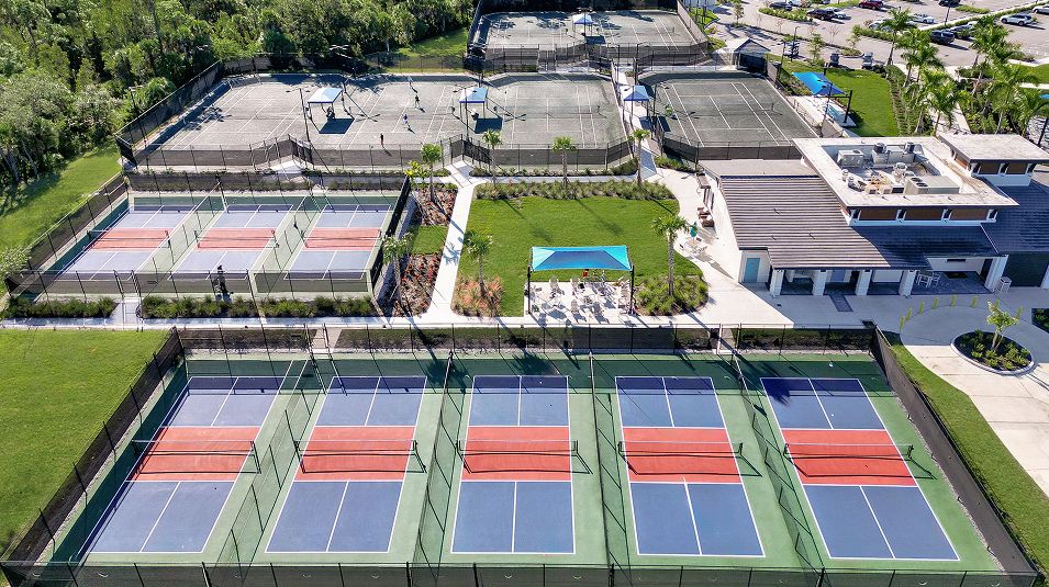 Wellen Park Golf Country Club Amenity Sports Courts 1of2 2 23 26