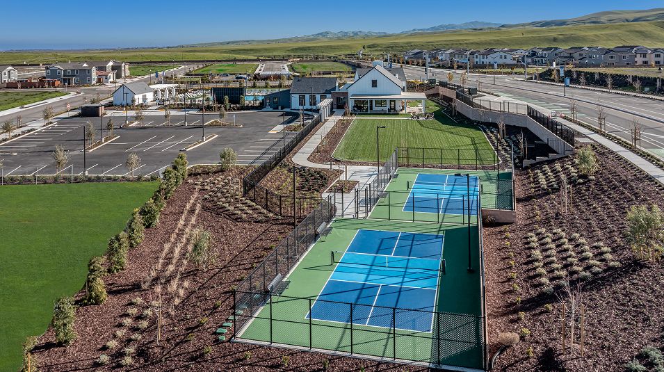 Tracy Hills Amenity Pickleball Courts