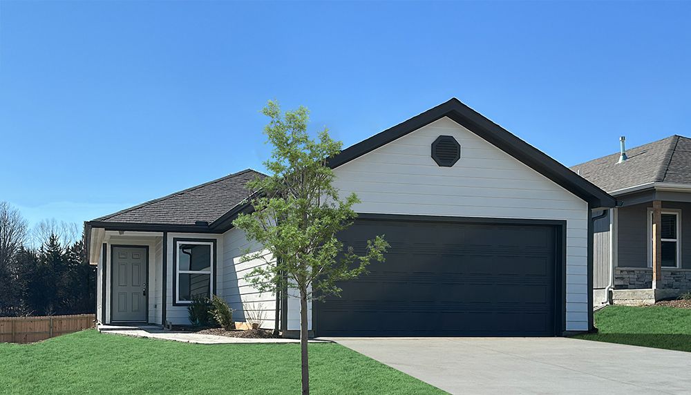 RC Cooper - Stone Creek: Tonganoxie, Kansas - Rausch-Coleman Homes