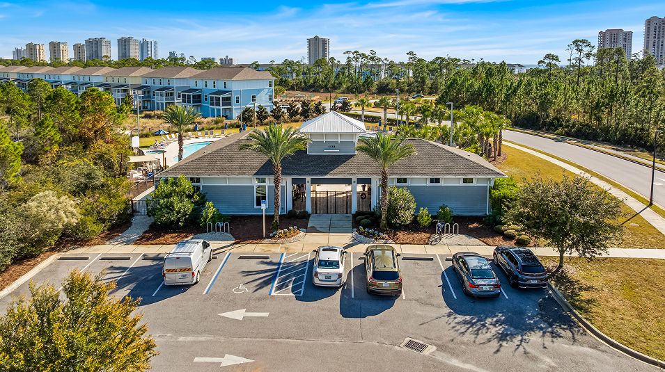 Lost Key Amenity Pool Front
