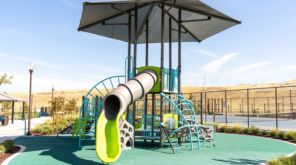 Tracy Hills Amenity Park 2of3