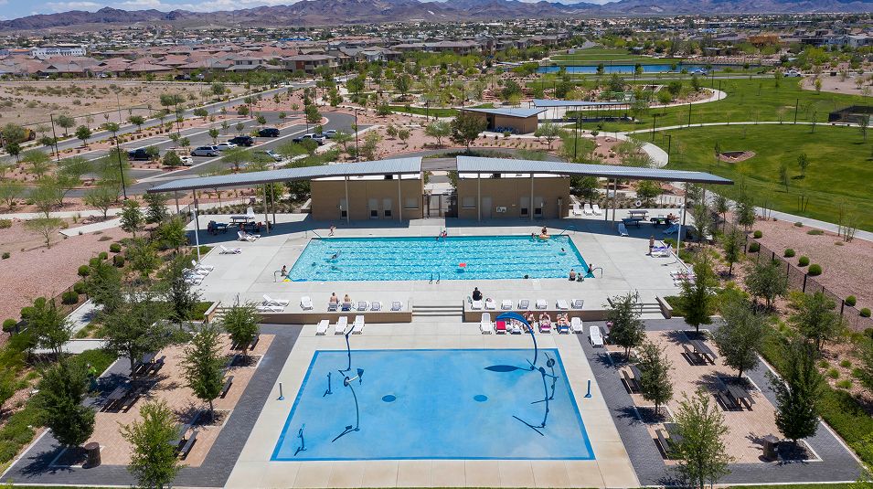 Cadence Amenity Swimming Pool 2of3