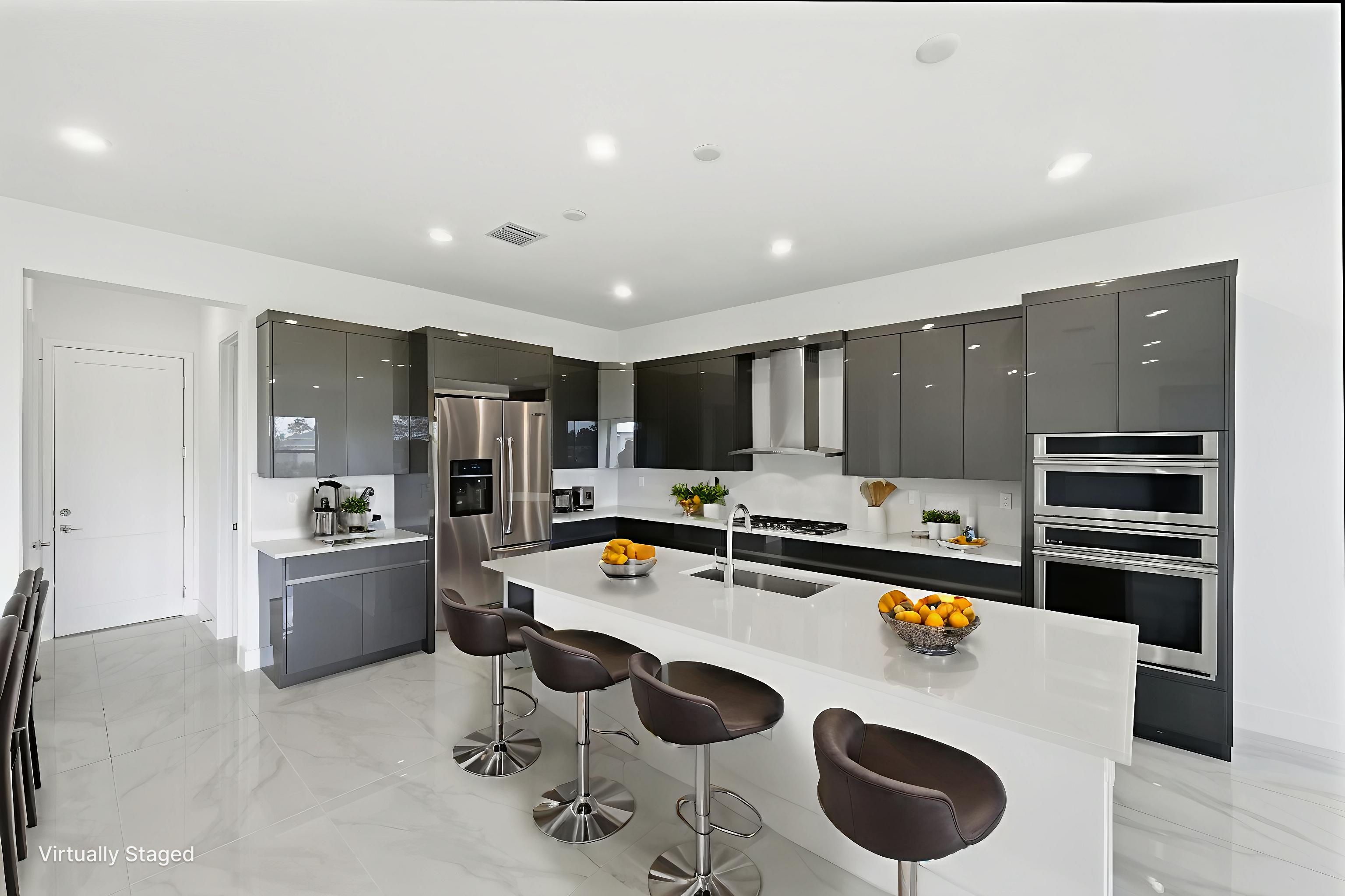 Whitmore Estates Versailles QMI H S124 Kitchen 2of4 F1