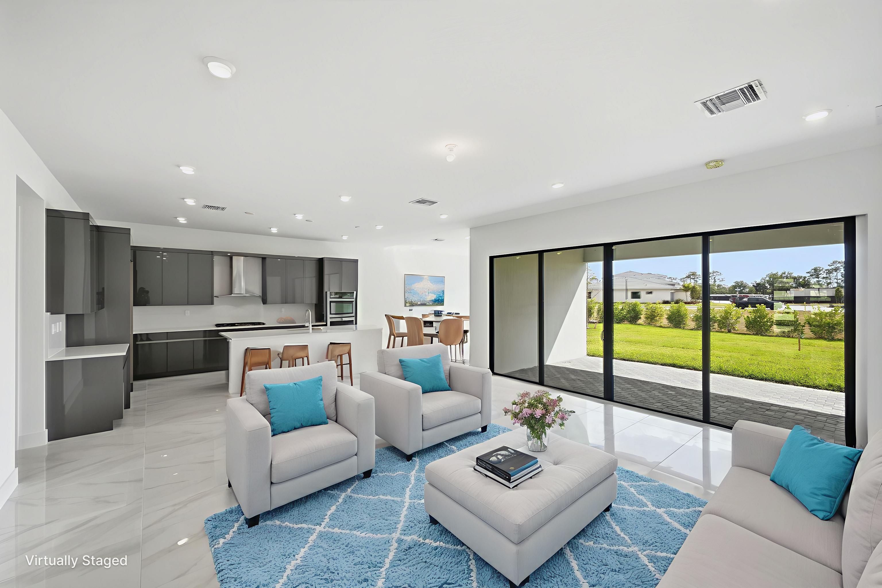 Whitmore Estates Versailles QMI H S124 Great Room 7of7 F1