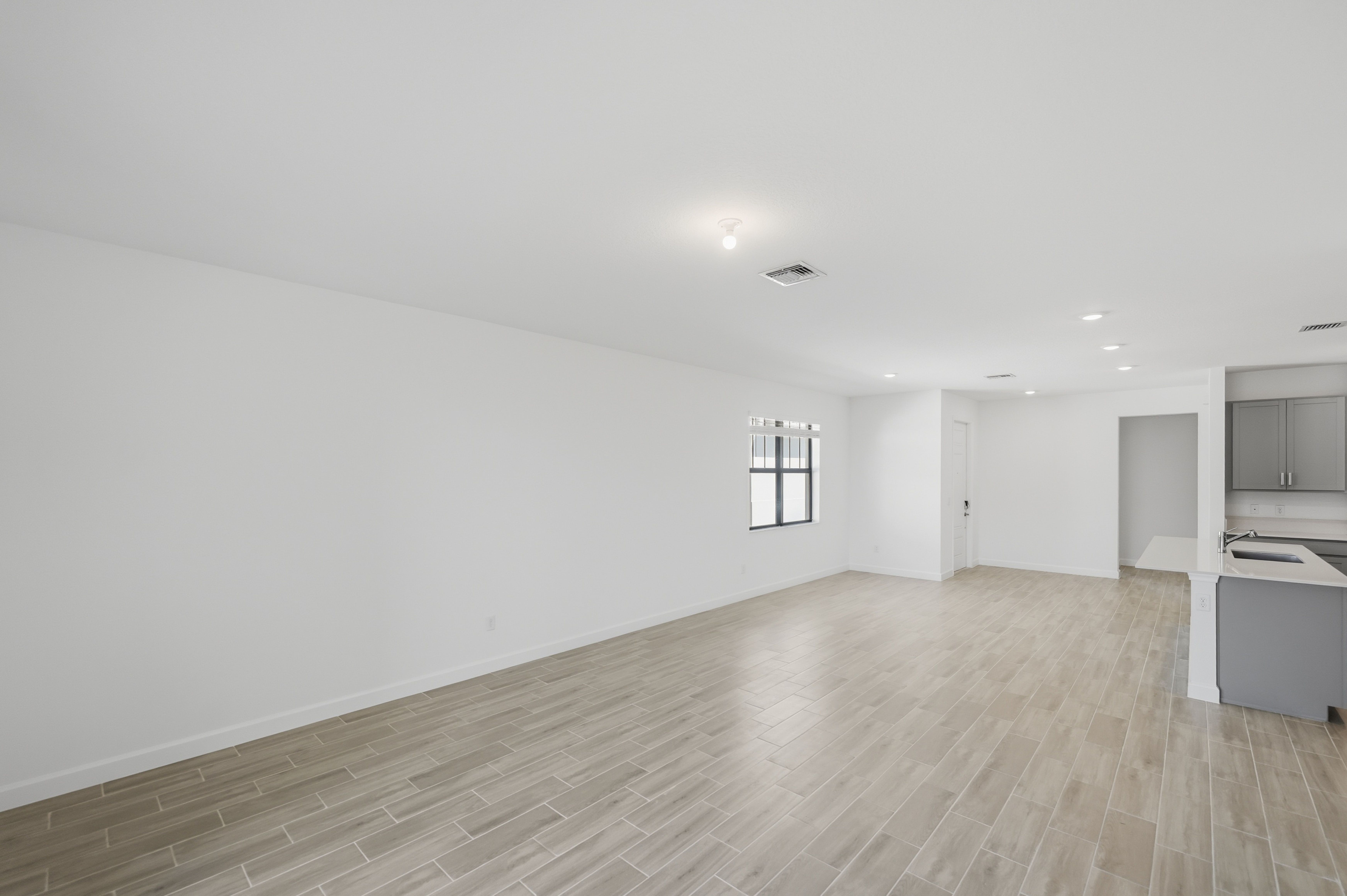 Twin Homes Glynlea Country Club Azalea QMI H S19 Dining 2of2 F1