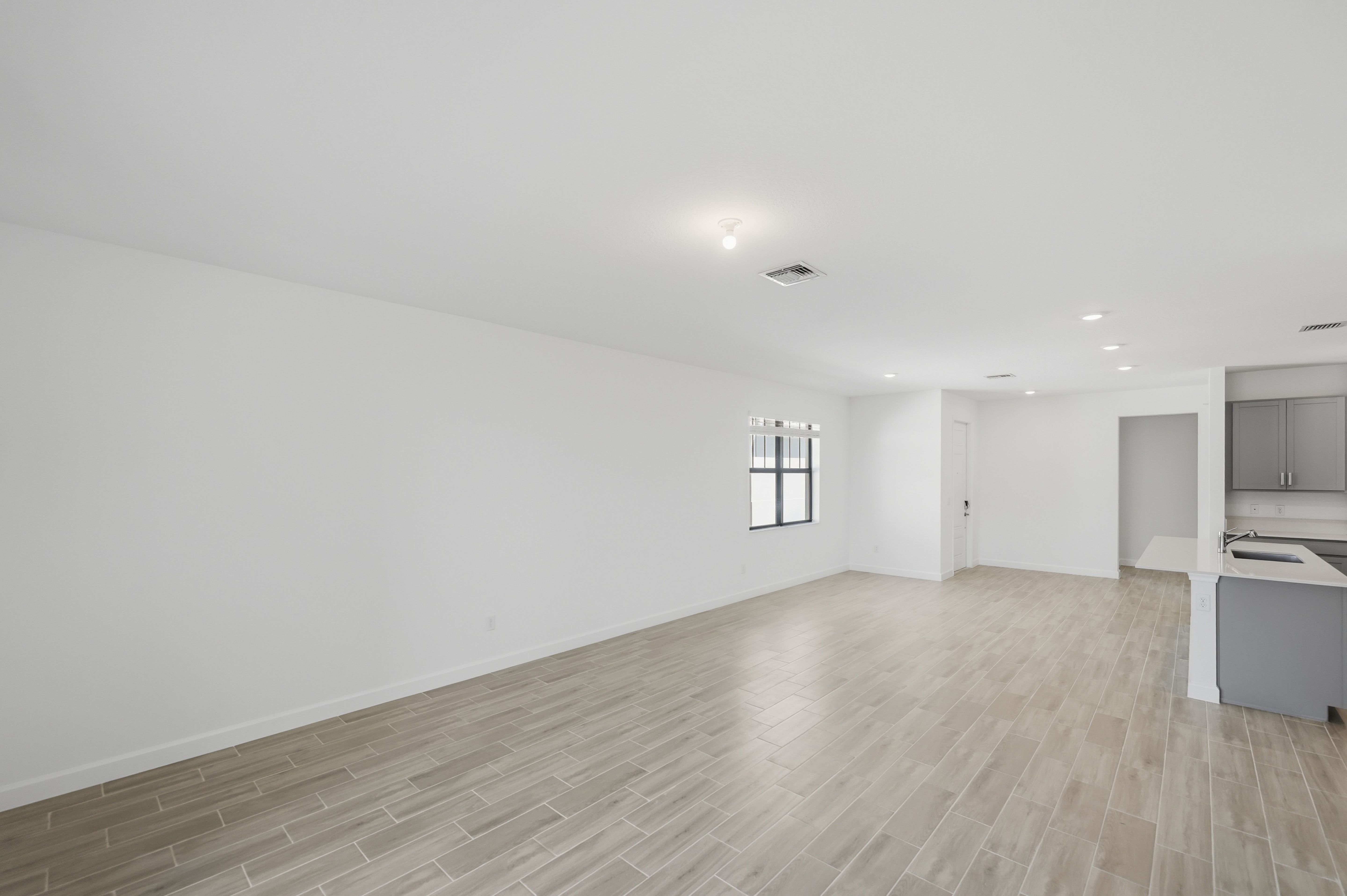 Twin Homes Glynlea Country Club Azalea QMI H S19 Dining 2of2 F1
