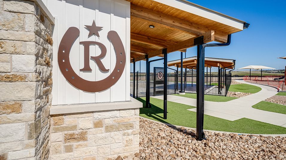 AUS Rancho Del Cielo Amenities Pool 030926